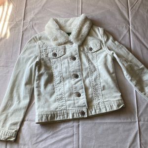 Girls white denim jacket with faux fur size 6x